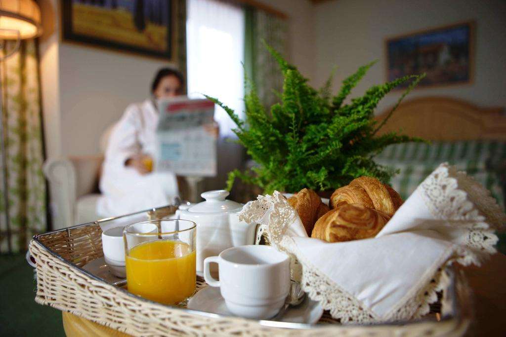Landhaus Hotel Brovary Chambre photo