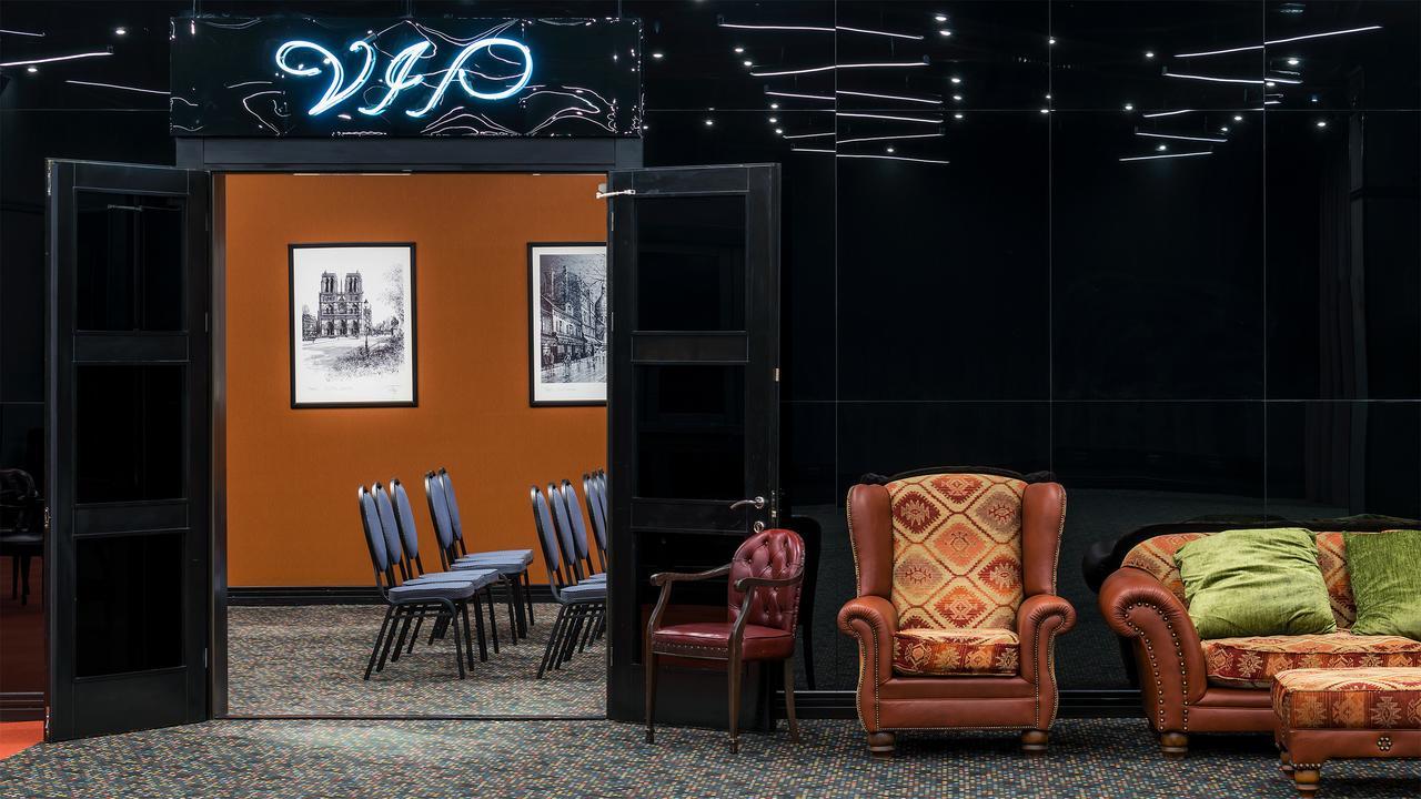 Landhaus Hotel Brovary Extérieur photo